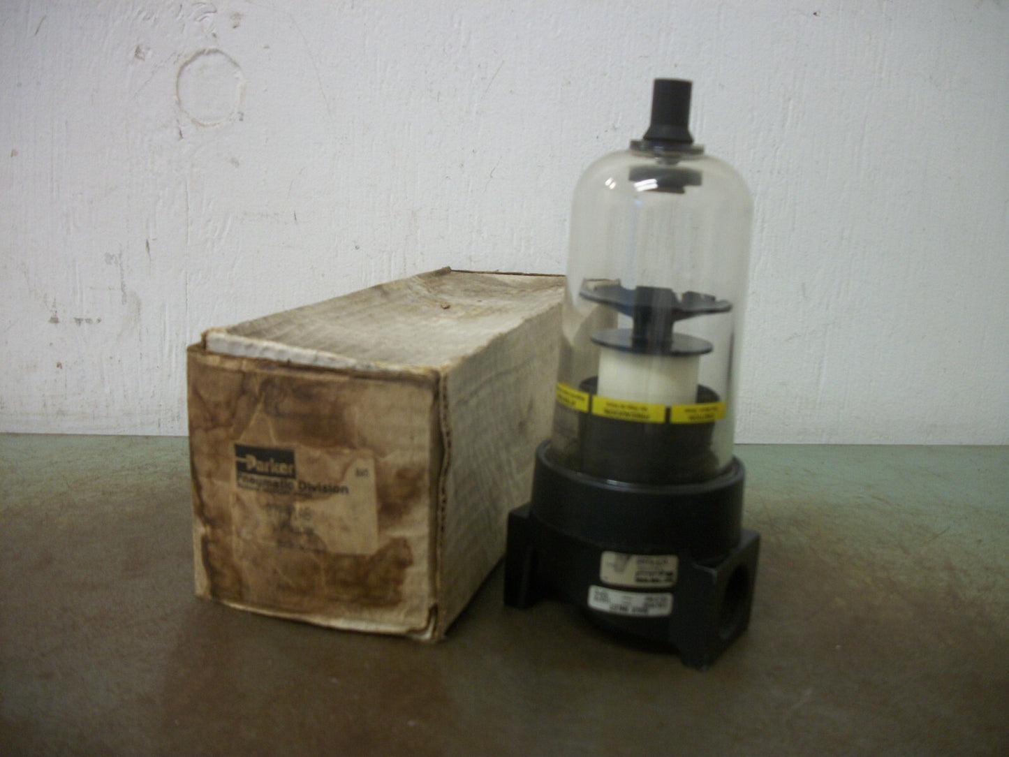 PARKER 3/4" PNEUMATIC FILTER 07F41AB 150PSIG 10.3BAR NIB