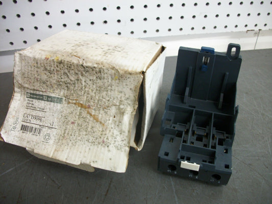 TELEMECANIQUE OVERLOAD RELAY MOUNTING BLOCK LA7D3064 NIB