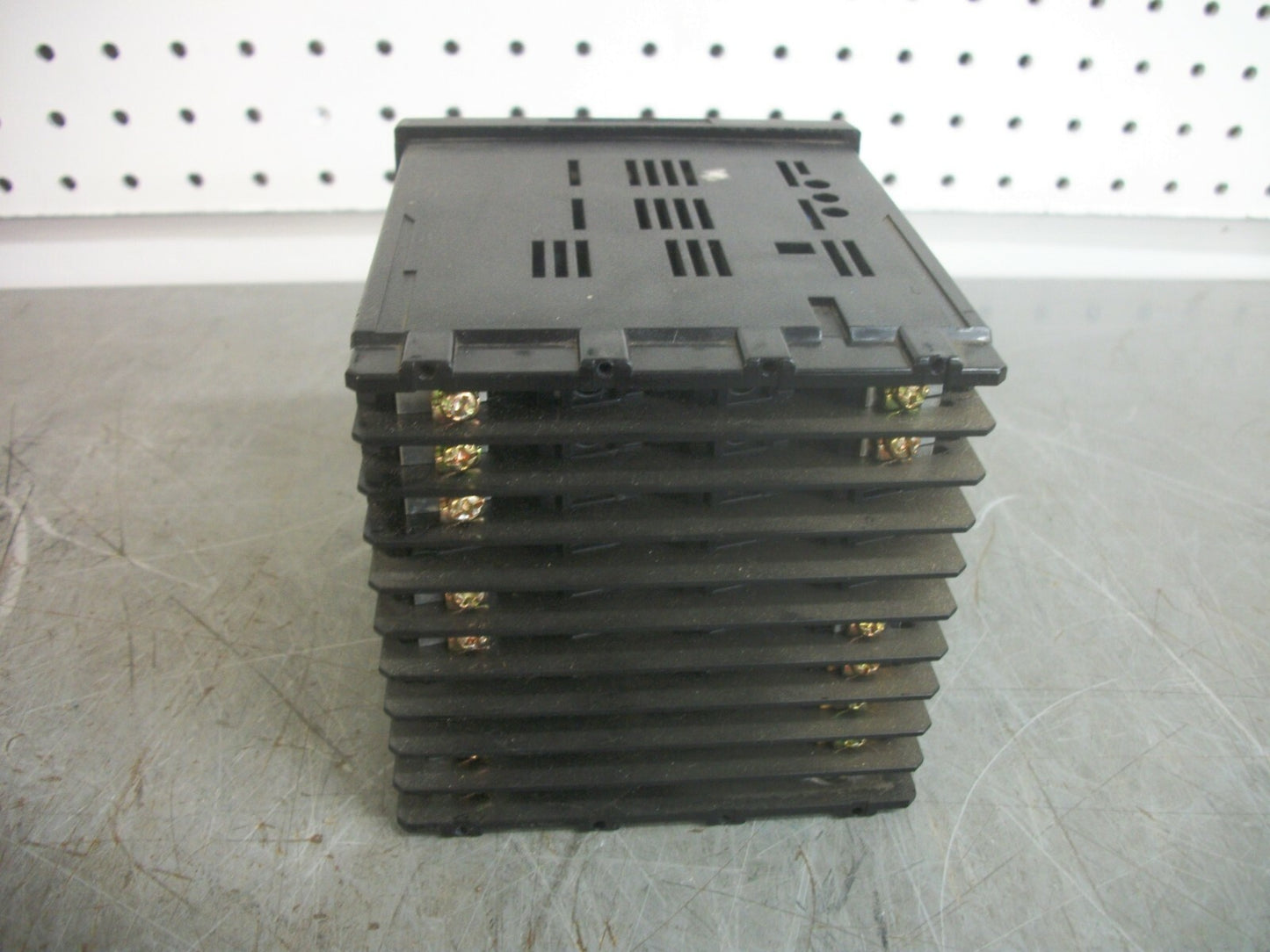 SHINKO FCD MULTI-RANGE TEMPERATURE CONTROLLER FCD-13A-A/M