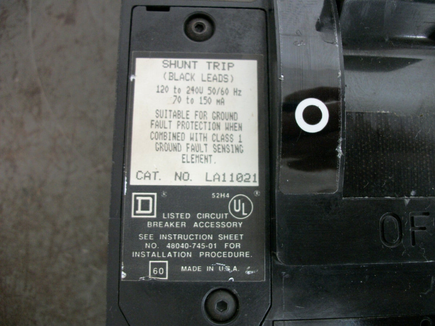 SQUARE D LAL CIRCUIT BREAKER LAL36000M 400AMP 600VOLT 3POLE W/SHUNT & AUX