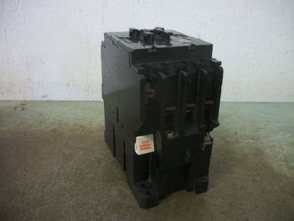 ALLEN-BRADLEY SIZE 1 CONTACTOR 300-BO*930 27AMP 120VCOIL 3PH 600V 10HP