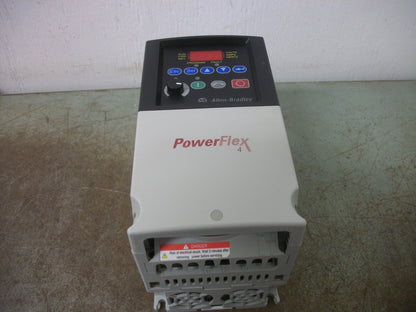 ALLEN-BRADLEY POWERFLEX 4 5HP AC DRIVE 22A-B017N104 230VOLT 3PH 17.5AMP