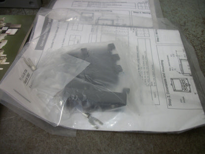 HONEYWELL UDC2500 TEMPERATURE CONTROLLER DC2500-E0-1L00-200-00000-00-0 NOB