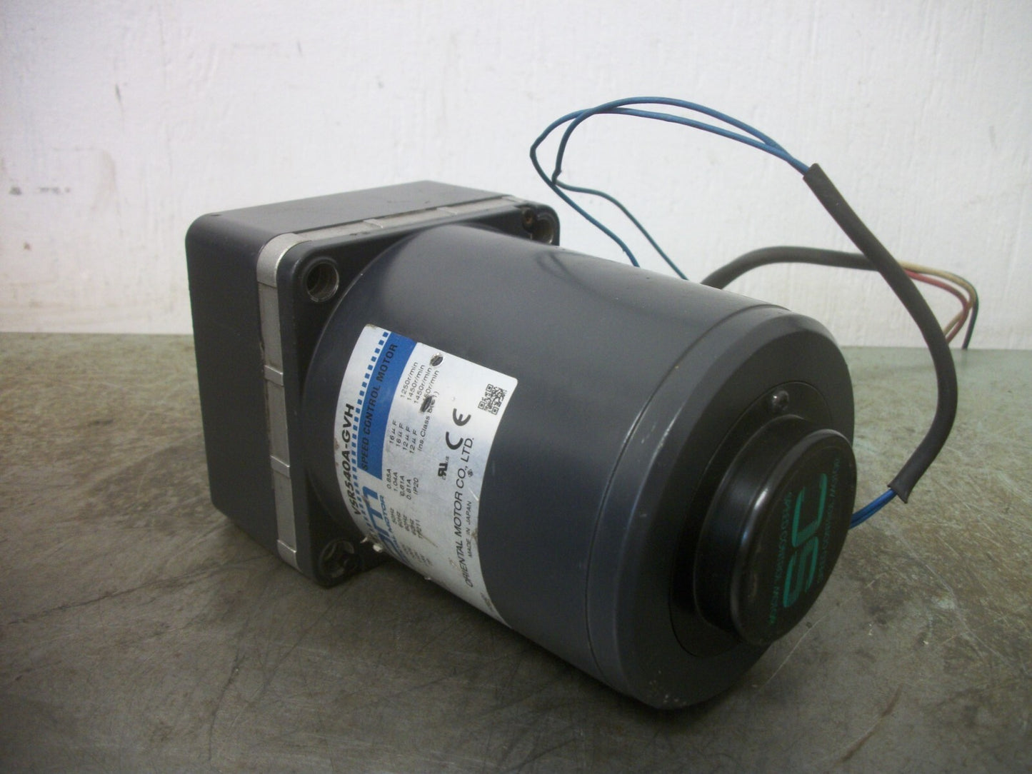 ORIENTAL MOTOR 40W SPEED CONTROL VSR540A-GVH 115V 1450RPM W/ GEAR HEAD GVH5G5