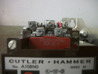 CUTLER-HAMMER SIZE 0 MOTOR STARTER A10BN0 A10BGA0 120VCOIL 3PH 600V 5HP