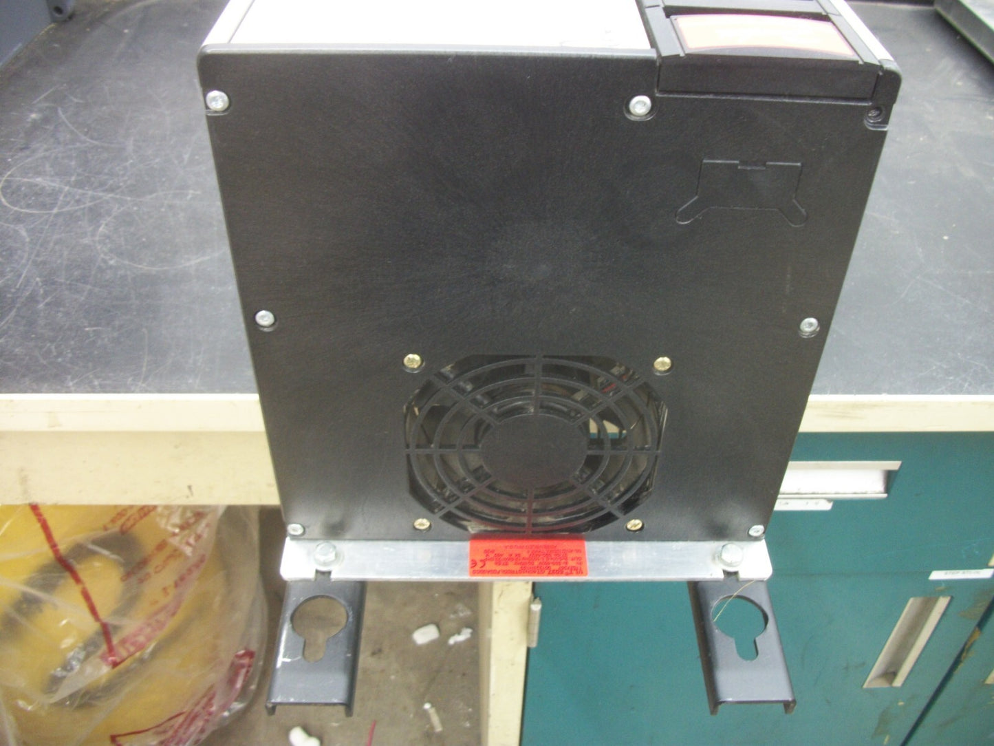 DANFOSS VLT 6000 VLT 6027 25HP HVAC AC DRIVE GT4CN1STR0DLF00A00C0 460VOLT 34AMP