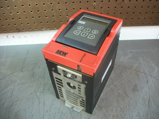 SEW EURODRIVE MOVITRAC 1.4KVA FREQ CONVERTER DRIVE 31C005-503-4-00 KEYPAD