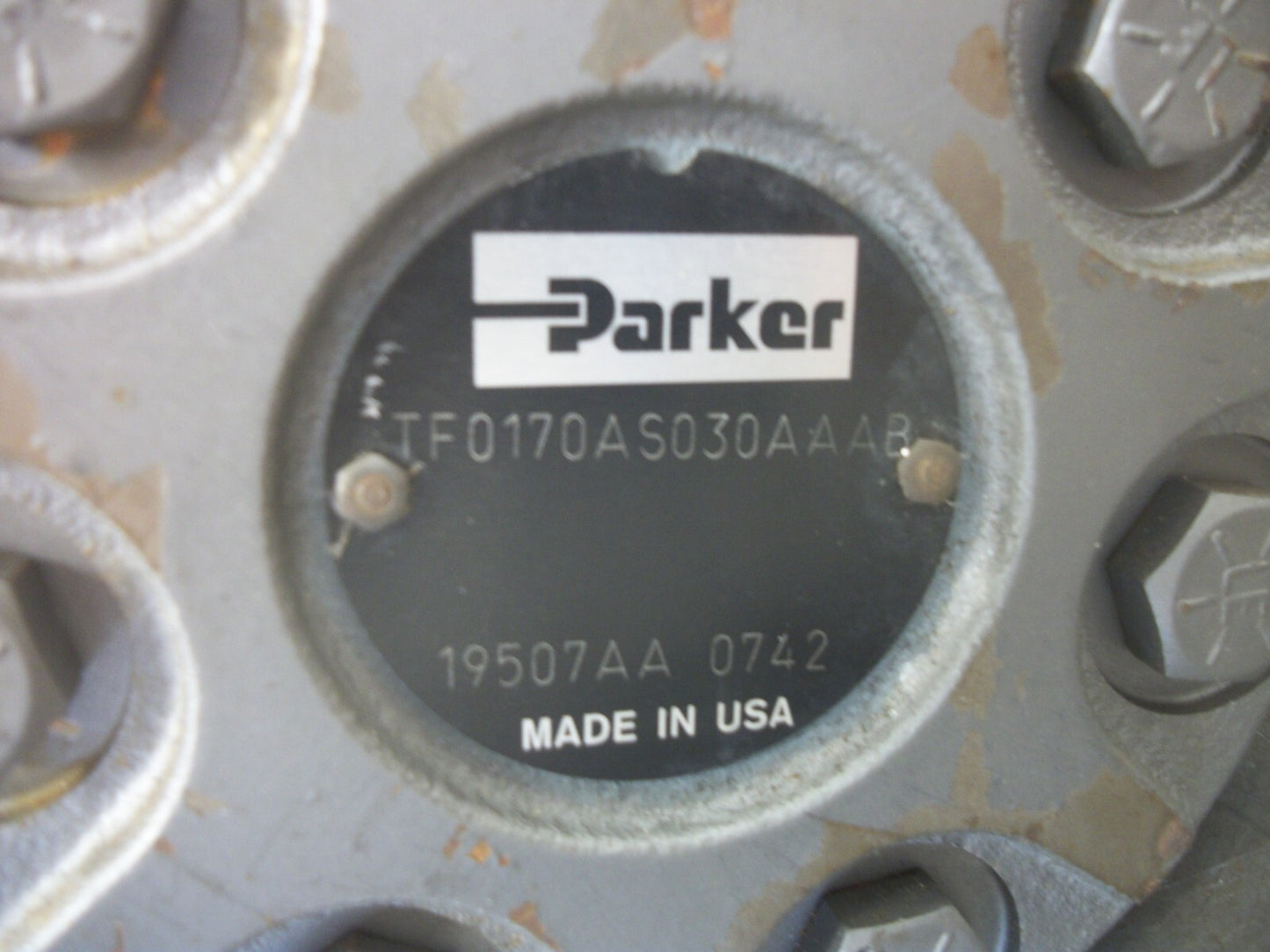 PARKER 30.5HP HYDRAULIC MOTOR TF0170AS030AAAB 444RPM 20GPM NOB