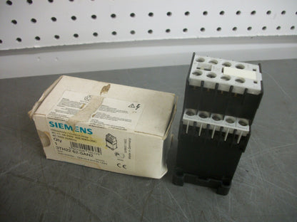 SIEMENS CONTROL RELAY 3TH2262-0AN2 220VCOIL NIB