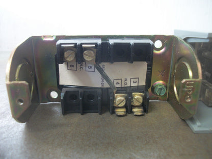 SQUARE D START-STOP MOMENTARY PUSHBUTTON STATION 9001BG201 NIB