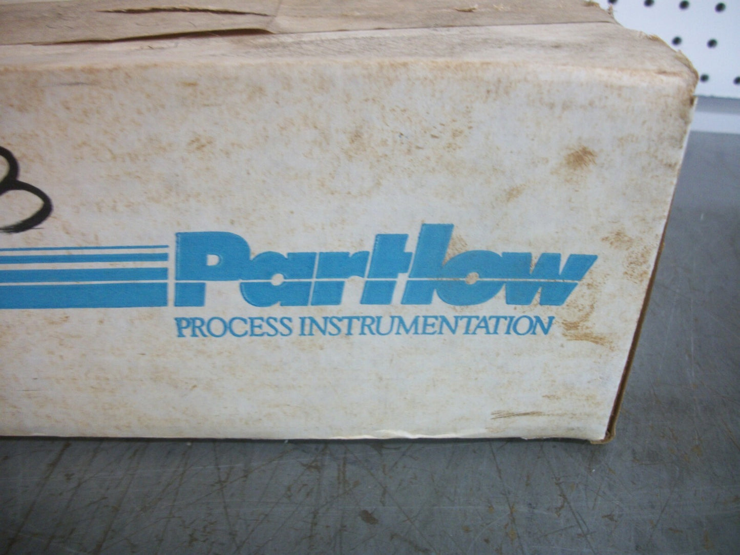 PARTLOW ALMI-GAS ANALOG TEMPERATURE CONTROLLER 0-300 DEG 76BF200011120FE NIB
