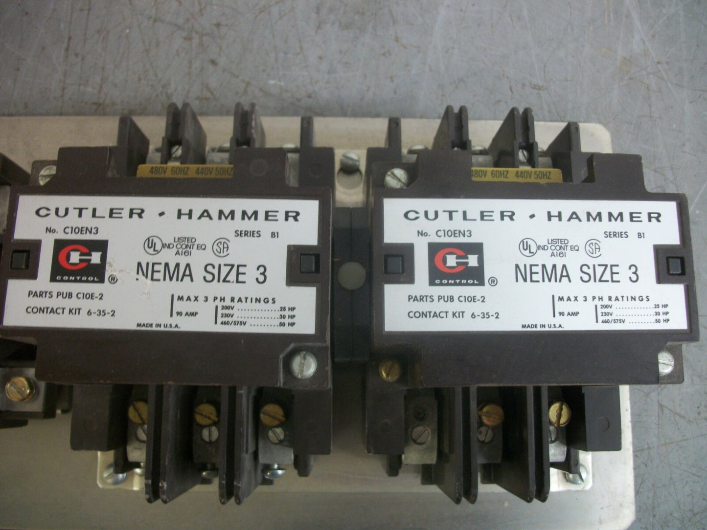 CUTLER-HAMMER SIZE 3 REV MOTOR STARTER C10EN3 90AMP 480VCOIL 3PH 600V 50HP