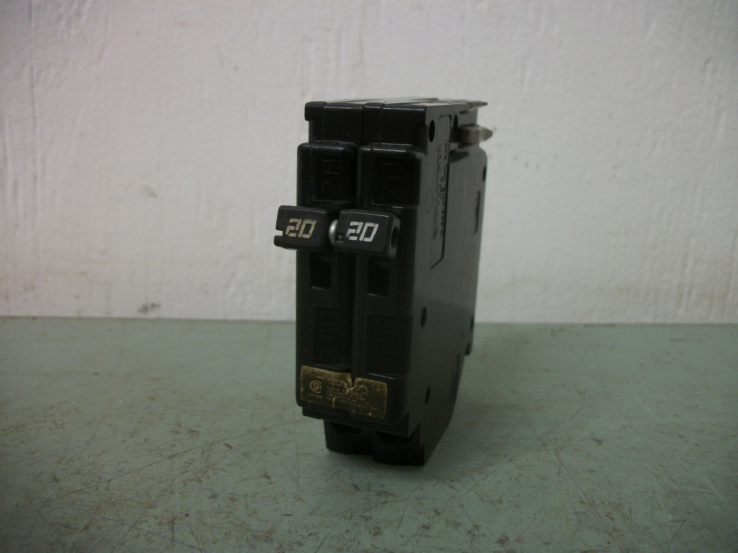 CHALLENGER TYPE A CIRCUIT BREAKER A220 20AMP 240VOLT 2POLE