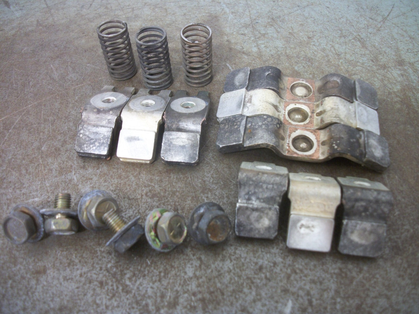 ALLEN-BRADLEY SIZE 3 3POLE CONTACT KIT 40440-300-51