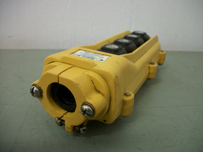 INSUL 8 CONDUCTIVE 4-PUSHBUTTON HOIST CONTROL STATION 300COB82C