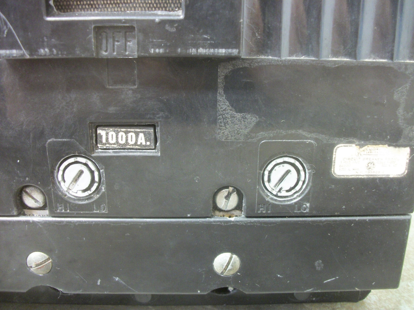 GE TKM3F CIRCUIT BREAKER TKM3F1000 1000AMP 600VOLT 3POLE W/1000A TRIP SHUNT+AUX