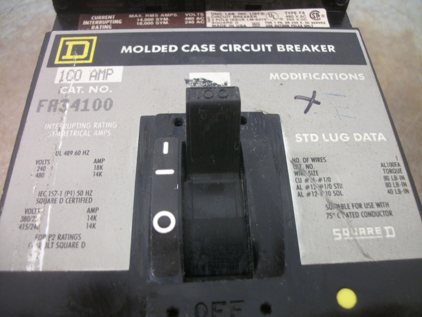 SQUARE D I-LINE FA CIRCUIT BREAKER FA34100 100AMP 480VOLT 3POLE GRAY