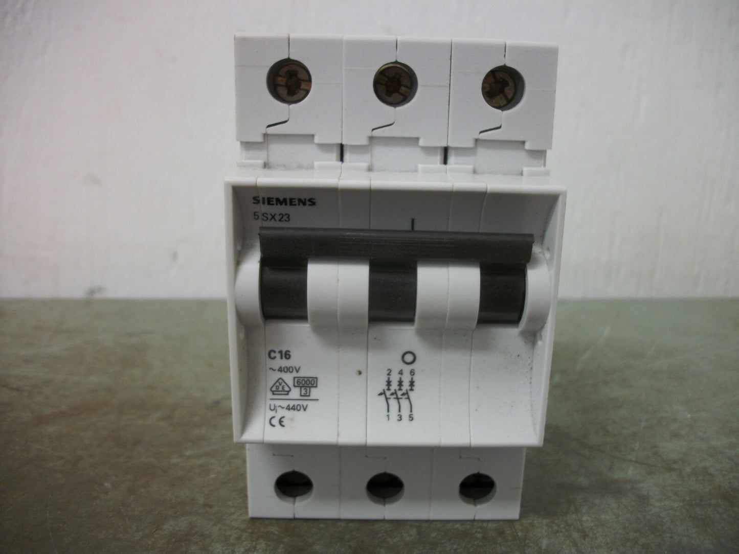 SIEMENS MINI CIRCUIT BREAKER 5SX23C16 16AMP 400VOLT 3POLE