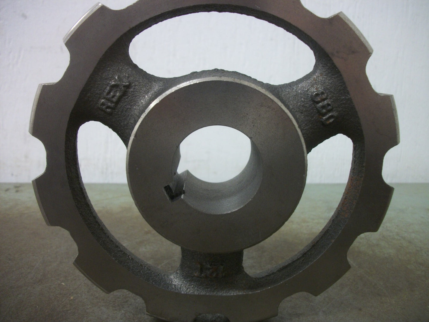 REXNORD 1-1/4" BORE 12 TEETH CONVEYOR DRIVE SPROCKET 880-12T NOB