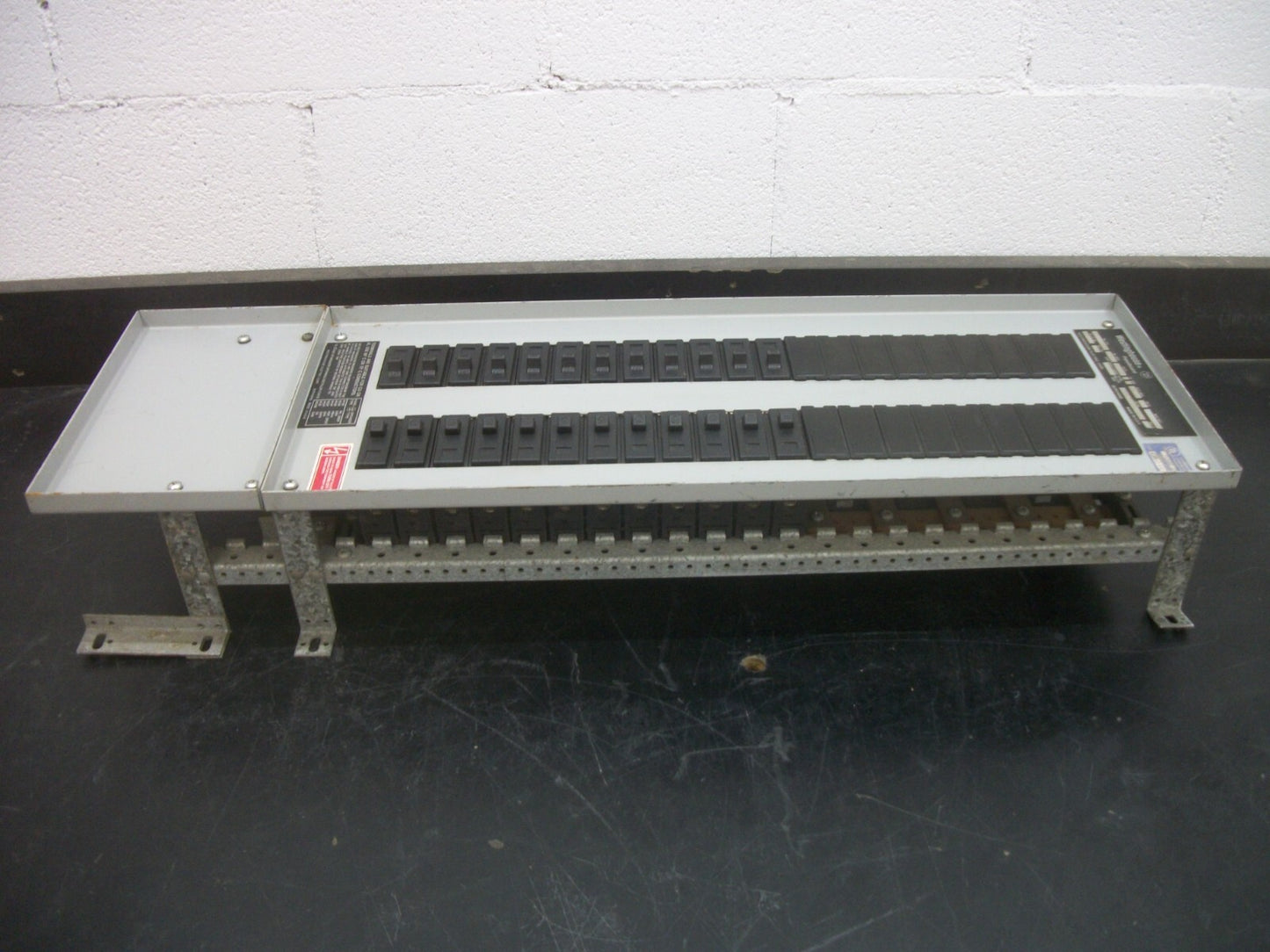 WESTINGHOUSE W10B PANELBOARD INTERIOR YS2042 225AMP 120/240VOLT 1PH NEW