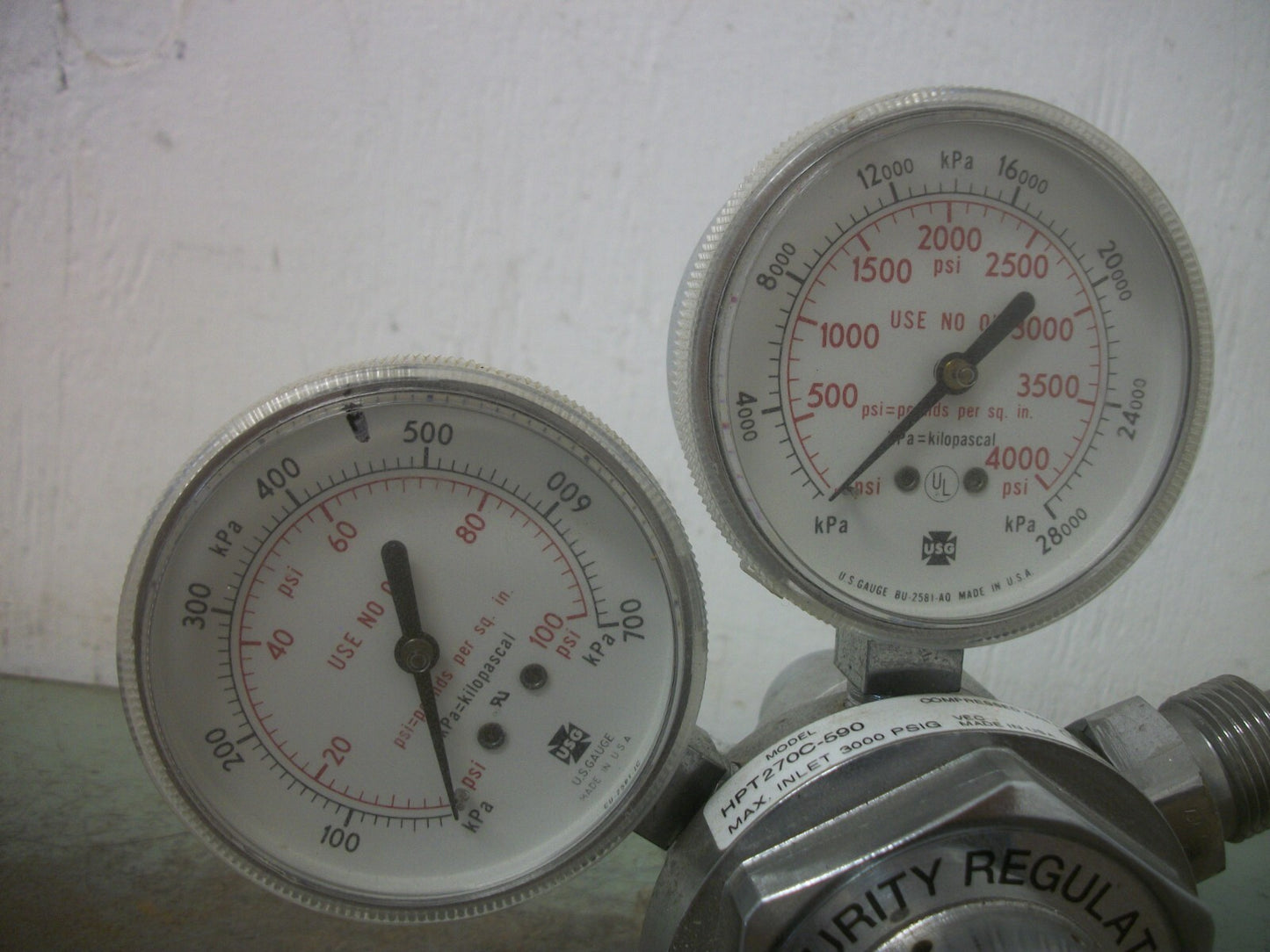 NATIONAL SPECIALTY GASES PNEUMATIC PRESSURE REGULATOR HPT270C-590 3000PSIG