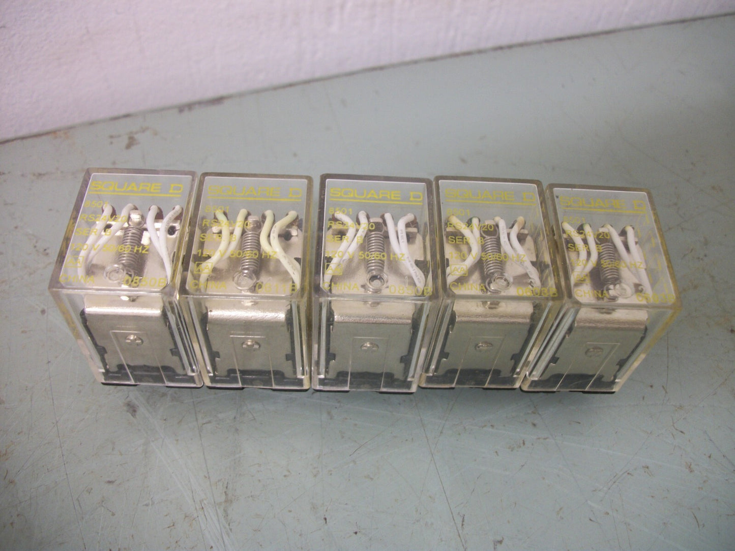 SQUARE D LOT OF 5 SERIES B 4PDT MINI GP RELAYS 8501RS24V20 120VCOIL 3AMP