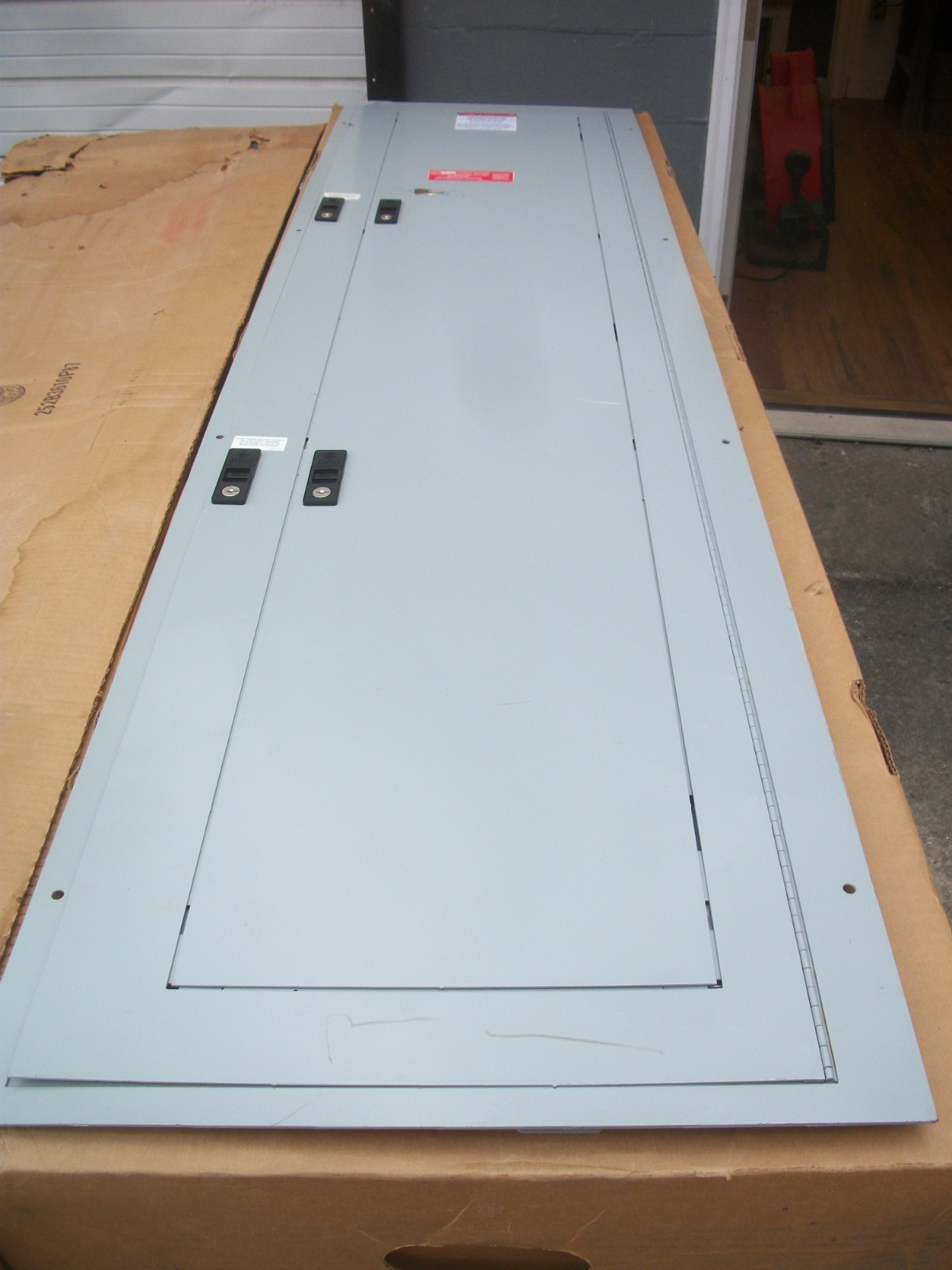 GE A-SERIES II 76" PANELBOARD SURFACE FRONT COVER DOOR AF76SP