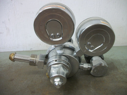 NATIONAL SPECIALTY GASES PNEUMATIC PRESSURE REGULATOR HPT270C-580 3000PSIG