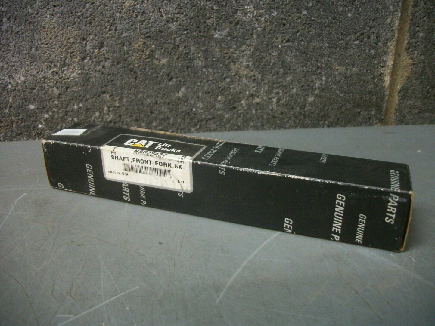 CAT 6K FRONT FORK SHAFT NA022427 NIB