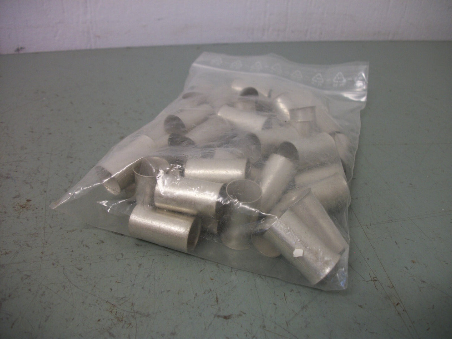 ALTECH CORP LOT OF 44 #2/0 AWG UNINSULATED FERRULE CRIMPS 2790.0 NEW