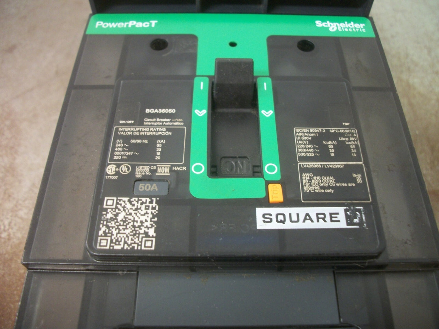 SQUARE D POWERPACT I-LINE BG CIRCUIT BREAKER BGA36050 50AMP 600VOLT 3POLE NOB