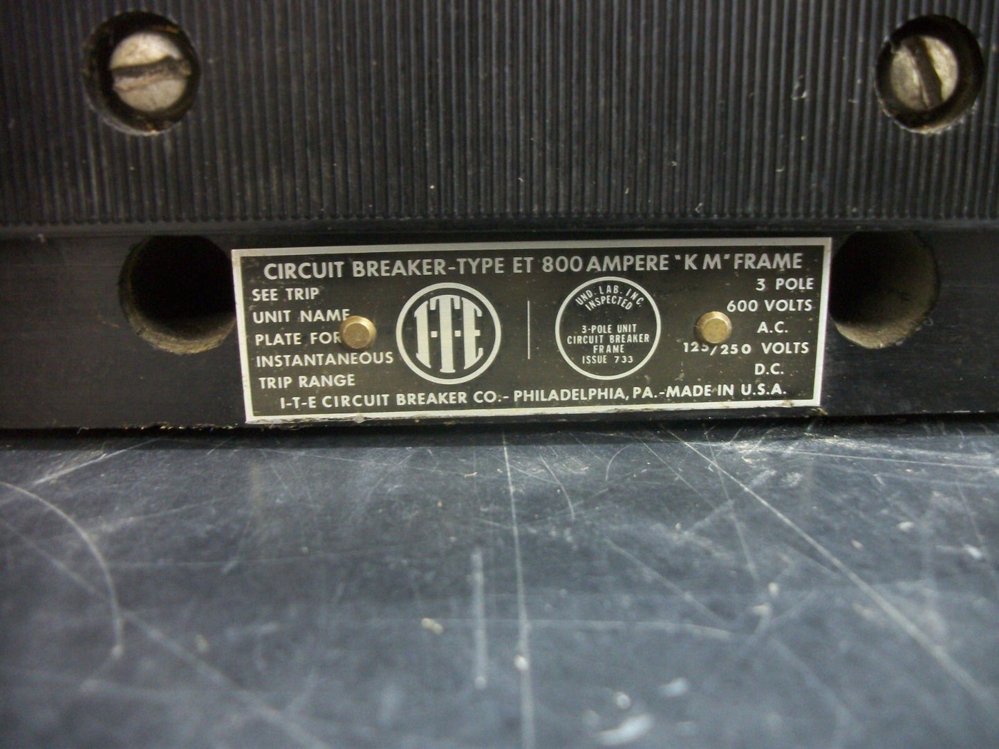 SIEMENS ITE KM3 CIRCUIT BREAKER KM3F800 800AMP 600VOLT 3POLE W/800A TRIP