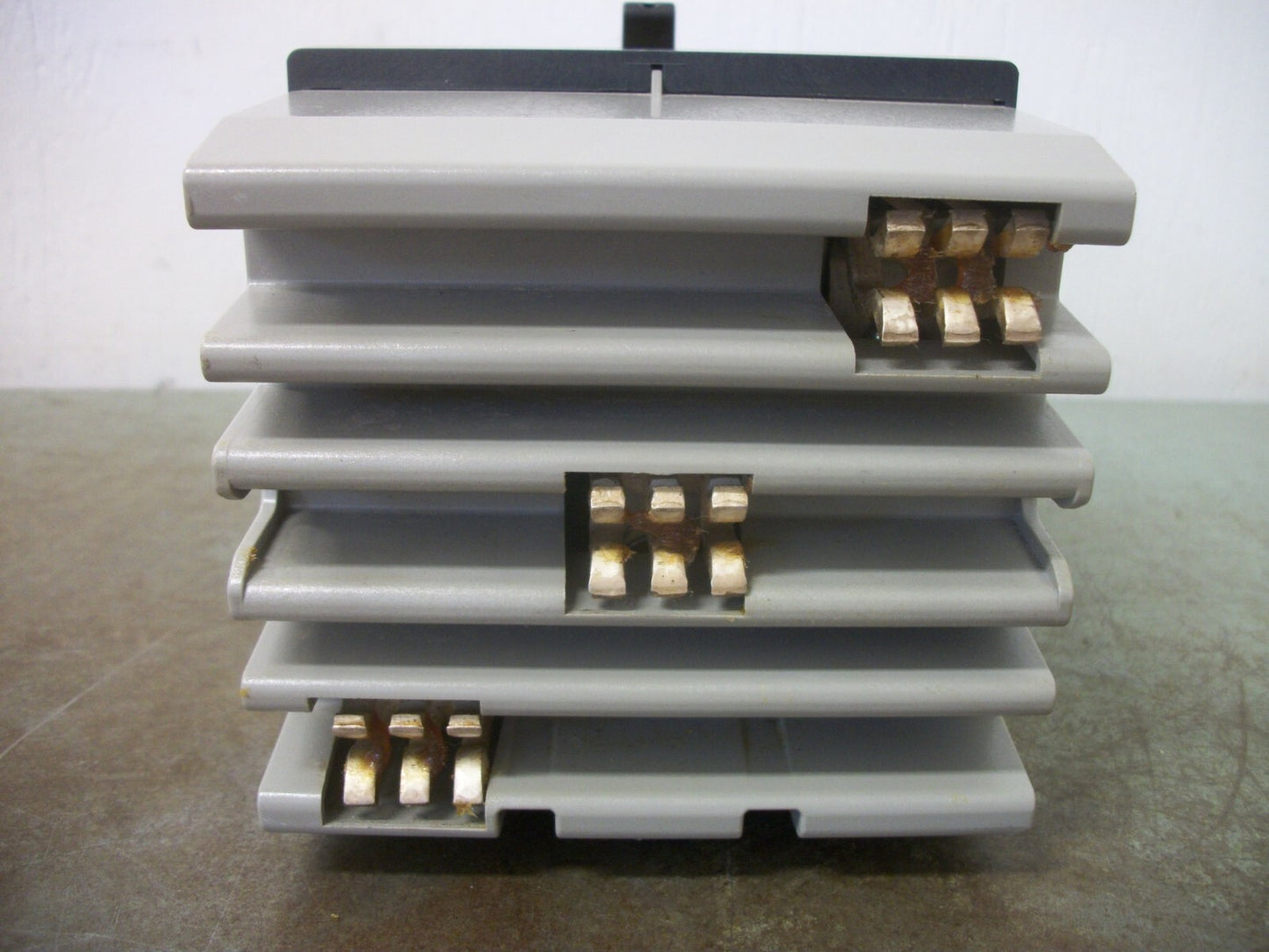 SQUARE D POWERPACT I-LINE HG CIRCUIT BREAKER HGA36125 125AMP 600VOLT 3POLE