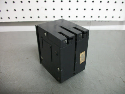 CROUSE-HINDS MP CIRCUIT BREAKER MP240 40AMP 240VOLT 2POLE