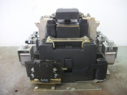 GE SIZE 5 CONTACTOR CR305G104BTD 270AMP 480VCOIL 3PH 600V 200HP