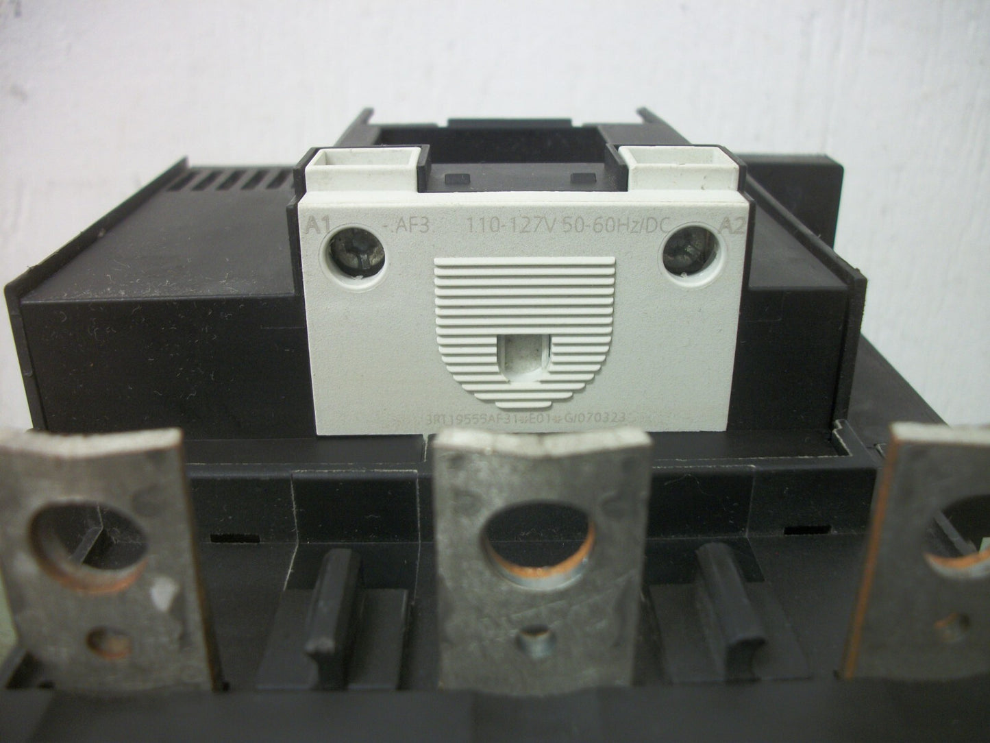 SIEMENS CONTACTOR 3RT1054-6AF36 140AMP 127VCOIL 3PH 600V 125HP