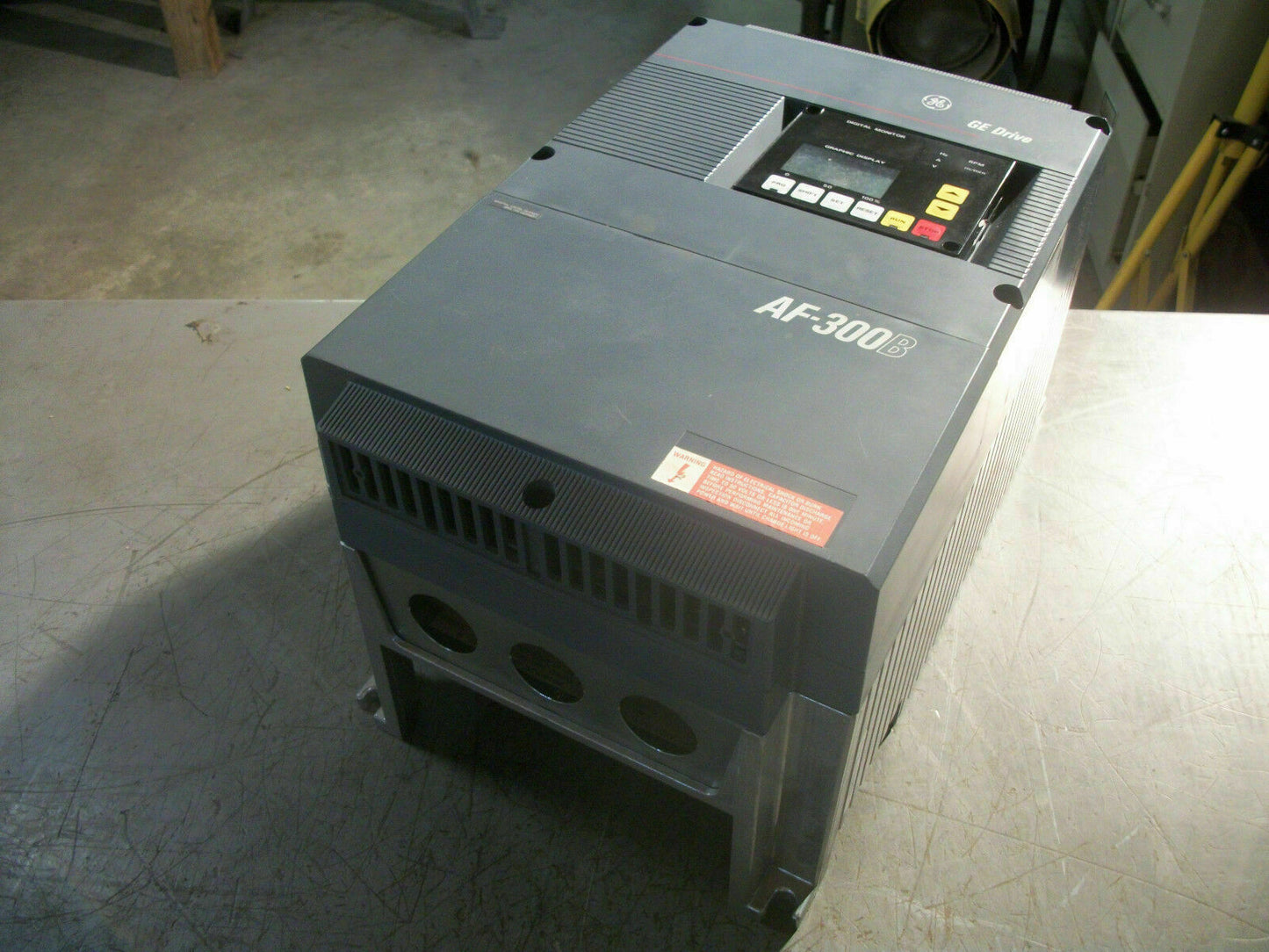 GE AF-300B 10HP AC DRIVE 6VAF343010B-A2 460VOLT 3PH 18AMP