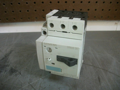 SIEMENS MOTOR CIRCUIT BREAKER 3RV1011-0KA10 0.9-1.25AMP 600VOLT 3POLE