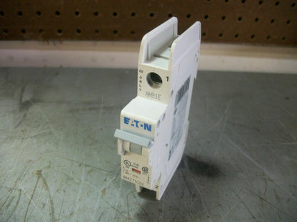 CUTLER-HAMMER MINI CIRCUIT BREAKER WMZT1C02 2AMP 277VOLT 1POLE NOB