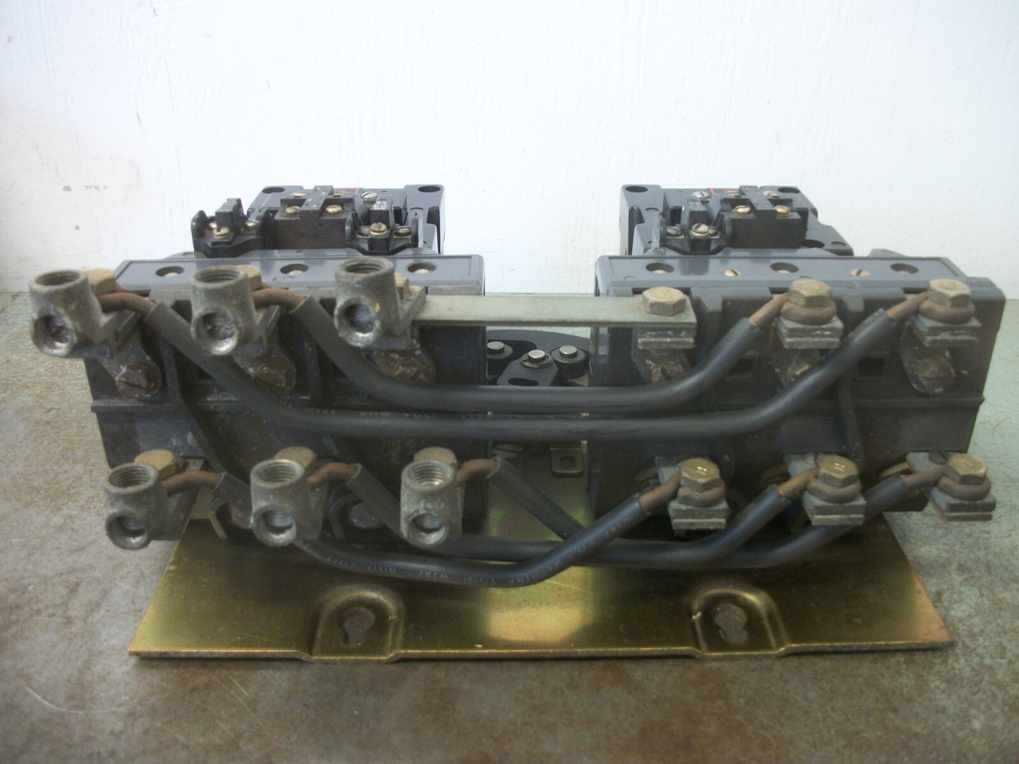 ALLEN-BRADLEY SIZE 3 REV CONTACTOR 705-DOD23 120VCOIL 3PH 600V 50HP