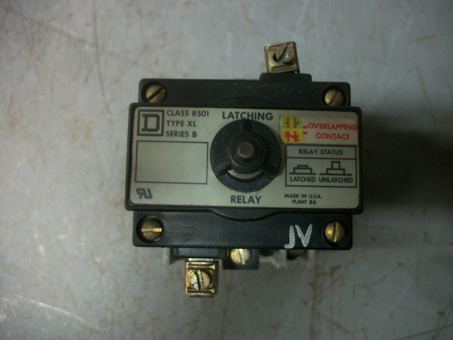 SQUARE D CONTROL RELAY 8501XO40 120VCOIL W/LATCHING RELAY ATTACHMENT 8501XL