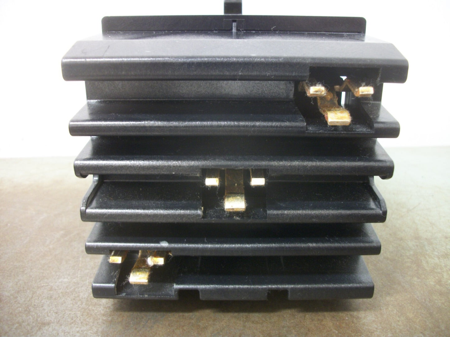 SQUARE D POWERPACT I-LINE HJ CIRCUIT BREAKER HJA36020 20AMP 600VOLT 3POLE