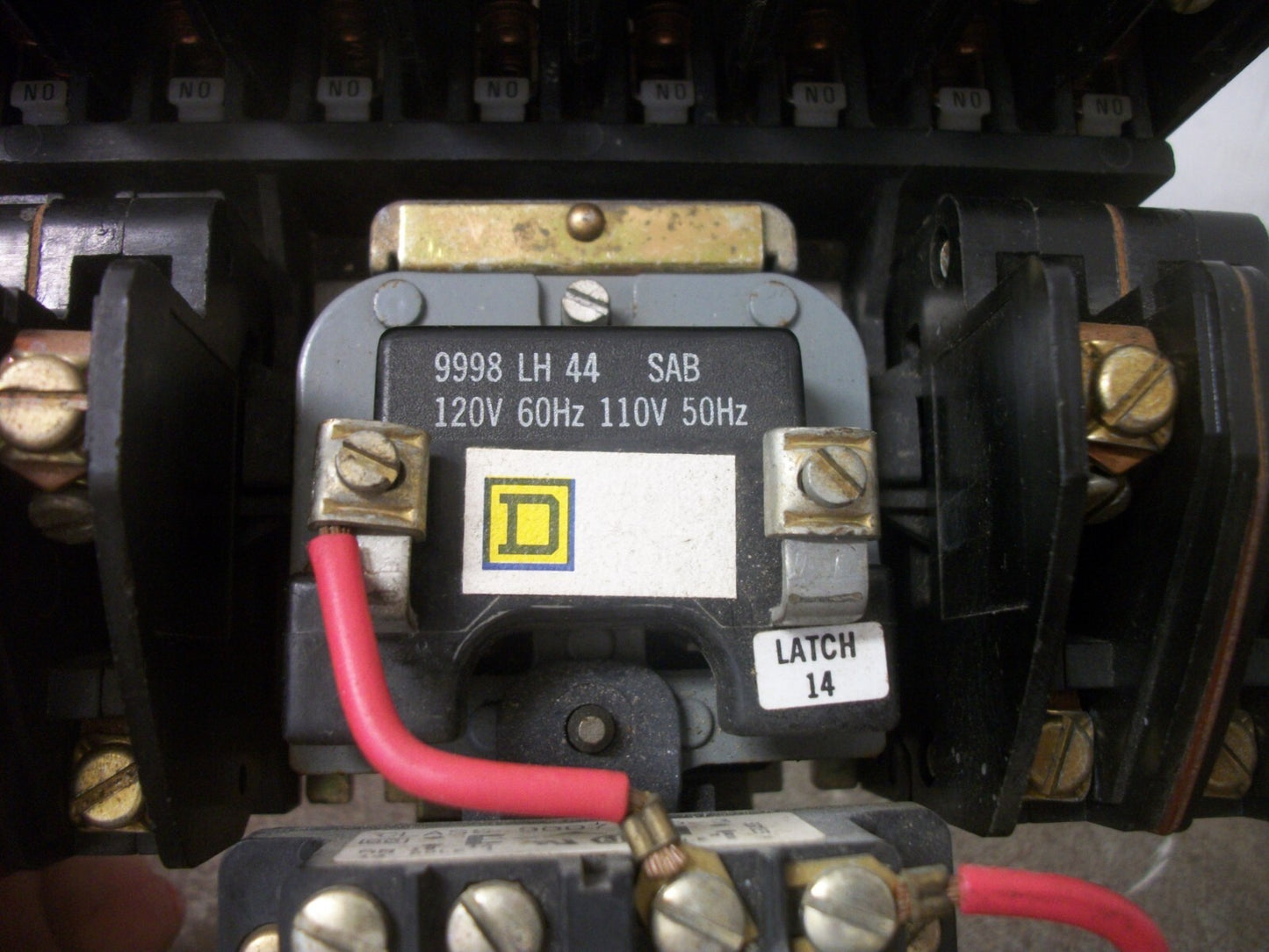 SQUARE D 30AMP 12POLE LIGHTING CONTACTOR 8903LX01200 120VCOIL