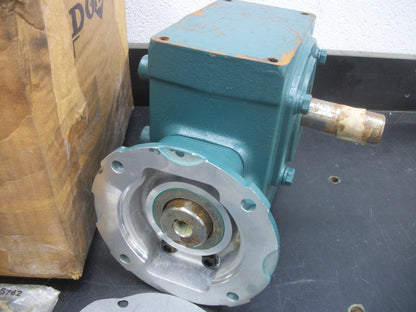 DODGE TIGEAR-2 15:1 RATIO GEAR BOX SPEED REDUCER 26Q15L56 NIB