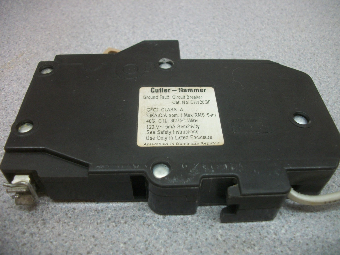 CUTLER-HAMMER GFCI CH CIRCUIT BREAKER CH120GF 20AMP 120VOLT 1POLE