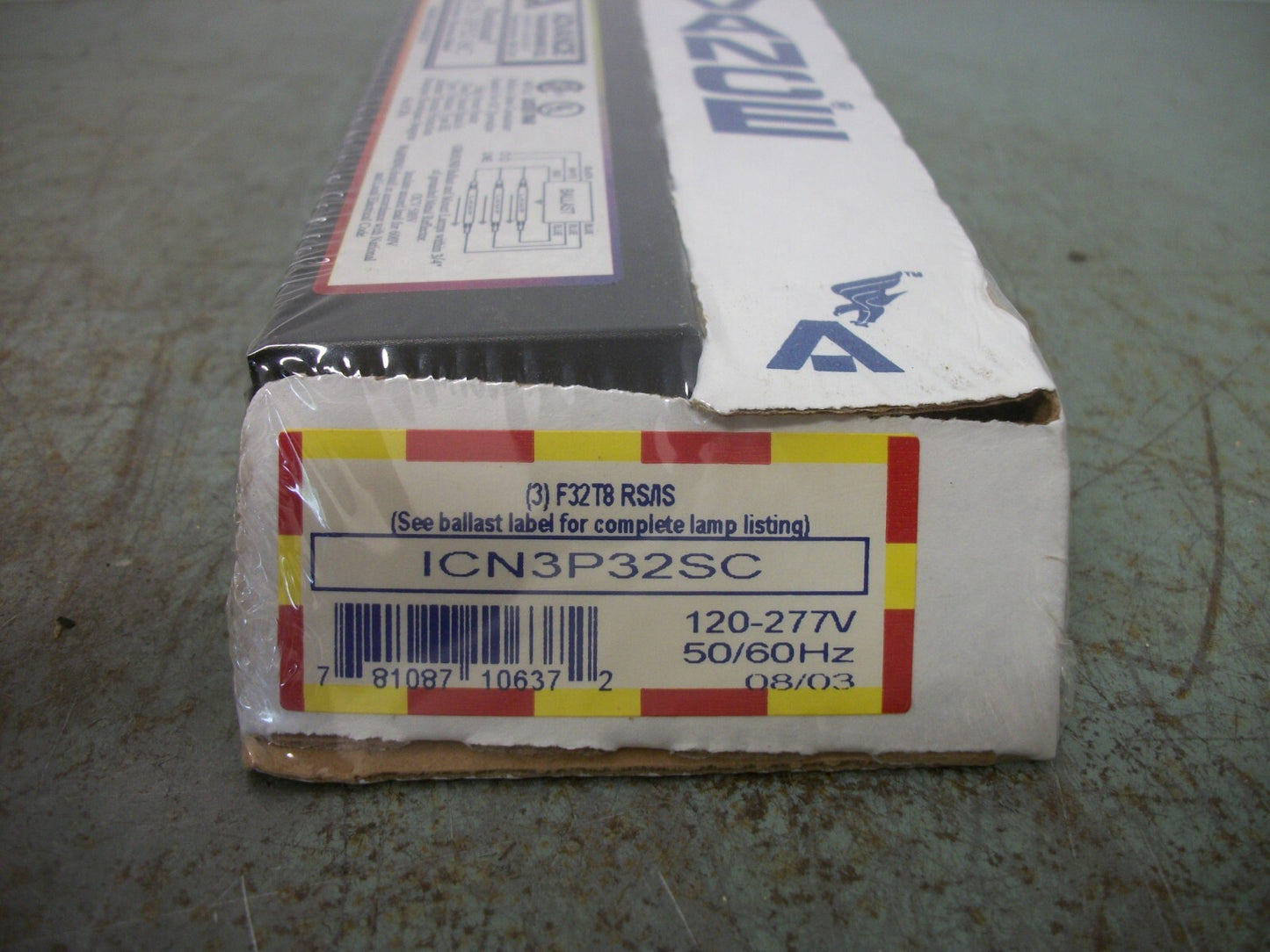 ADVANCE CENTIUM INSTANT START ELECTRONIC BALLAST ICN3P32SC 120/277VOLT NIB