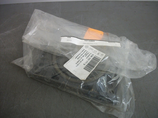 VOLKSWAGEN CRANKSHAFT SEALING RING VW38103171S NEW