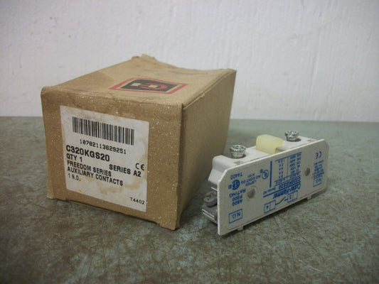 CUTLER-HAMMER FREEDOM SERIES N.O. AUXILIARY CONTACT BLOCK C320KGS20 NIB