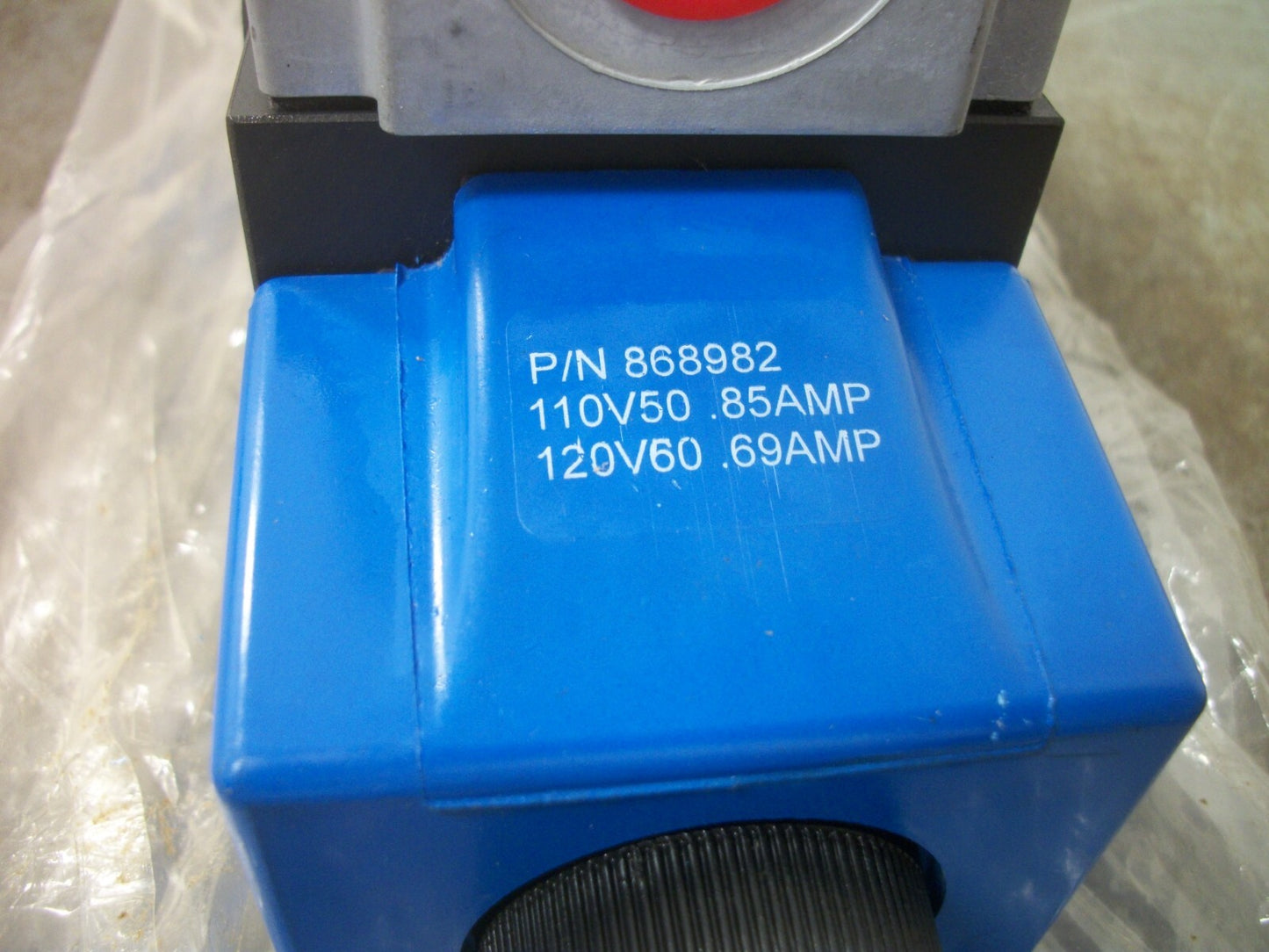 VICKERS TWO-STAGE PILOG VALVE DG4S4LW-016C-B-60 120VCOIL .69AMP NOB