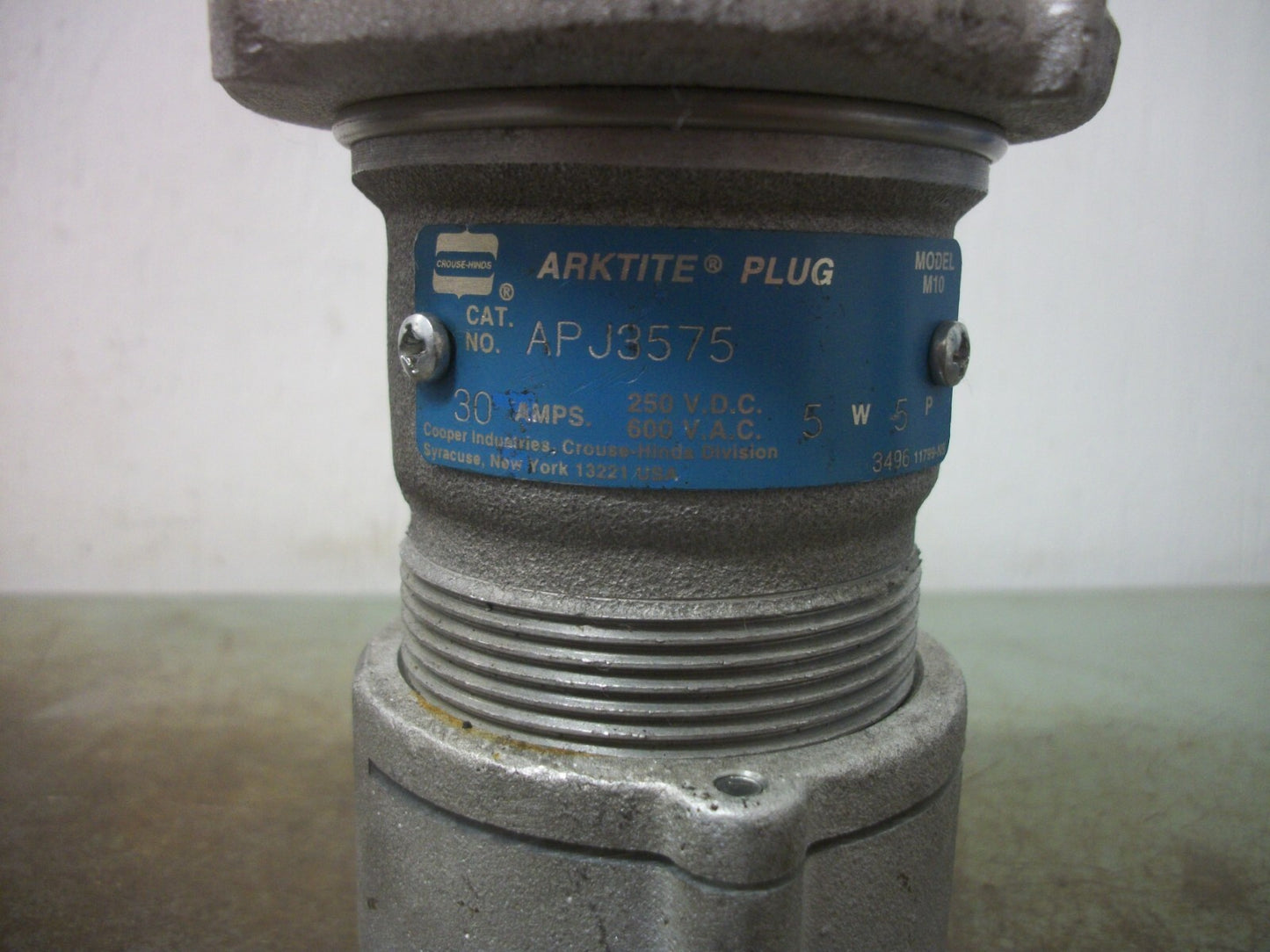 CROUSE-HINDS ARKTITE PLUG & SLEEVE CONNECTOR APJ3575 30AMP 600VOLT 5W 5P